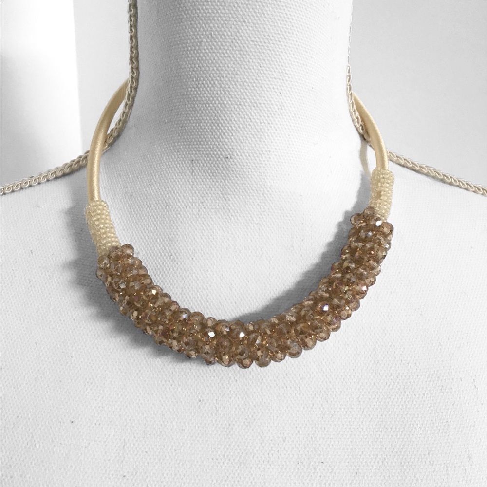 Francesca’s Collections Champagne Crystal Rounded Collar Statement Necklace